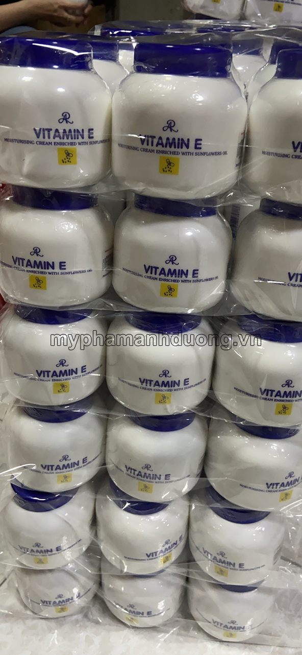 Kem Vitamin E dưỡng trắng